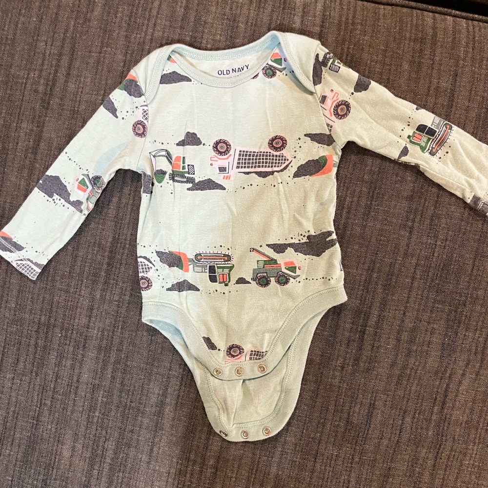 Old navy 6-12 Month Onesie